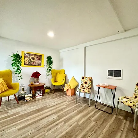 Tiny Private Room On The 1St Floor With Shared Bathroom Near Seatac Airport And Downtown Seattle Extérieur photo