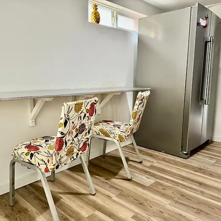 Tiny Private Room On The 1St Floor With Shared Bathroom Near Seatac Airport And Downtown Seattle Exterior photo